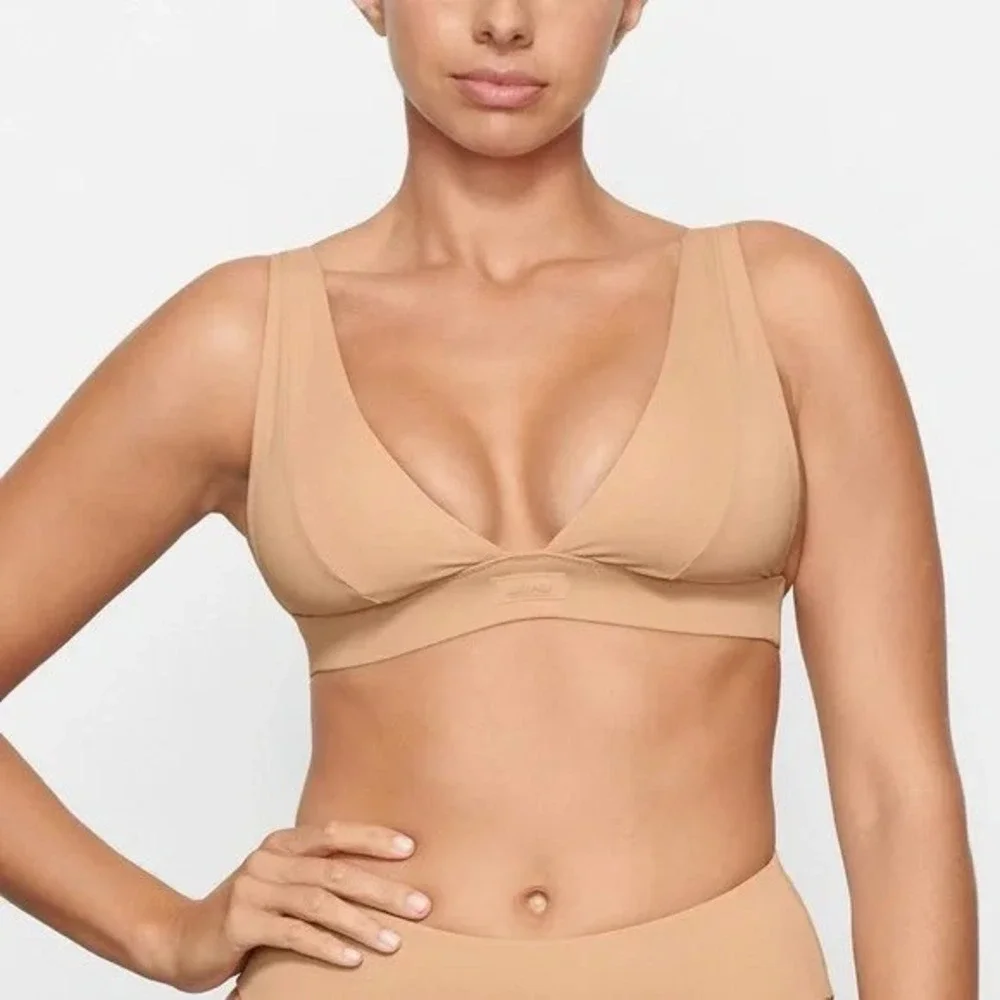 SKIMS Signature Swim Plunge‎ Bikini Top Ochre Tan Size Small Adjustable Straps